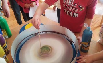 Plastyczne Eksperymenty w Biedronkach