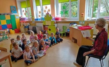 Spotkanie z poezją dla dzieci autorstwa Pani Jolanty Klimek 
