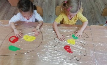 Ćwiczymy paluszki i utrwalamy kolory jesieni