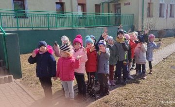 Wiosna tuż...tuż...Grupa pszczółki.