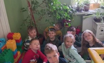 Zajęcia relaksacyjne w grupie Biedronki.