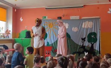 Spotkanie  z  Teatrem "Skrzat " z Krakowa. 