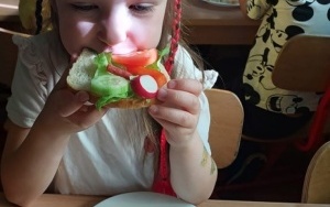 Europejski Dzień Śniadania- zadanie konkursowe Bądź Aktywny z Kuratorem Oświaty. (19)
