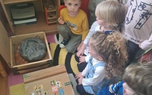 "W świecie dinozaurów " (2)