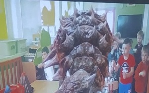 "W świecie dinozaurów " (4)