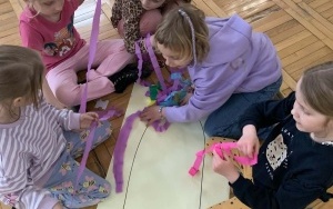 Biedronki i Motylki odwiedzają szkołę (4)